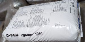 Irganox 1010 Powder