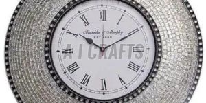 Anaistacia Metal Wall Clock