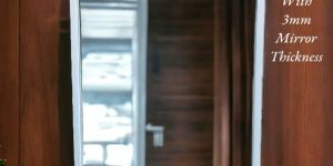 White Mirror Cabinet