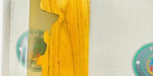 Acacia Wood And Epoxy Catting Board