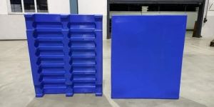 Roto Molded Plastic Pallets