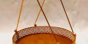 Round Gold Plated Fruit Basket Elegant Table Dcor & Storage Solution