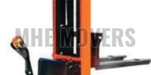 Self Propelled Stacker