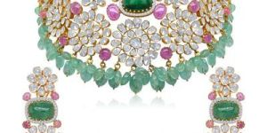 Women Maharani's Splendor Polki Diamond Necklace Set