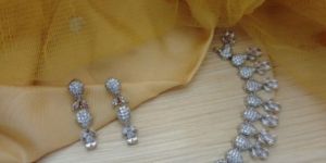 sparkling diamond choker women necklace earrings set