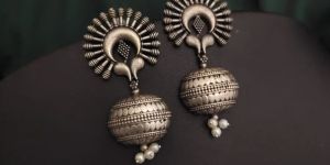 Stunning Silver Lookalike Jhumka Earring For Women