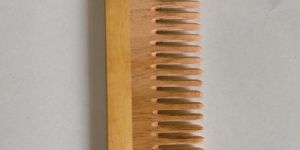 5.5 Inches Neem Wood Shampoo Comb