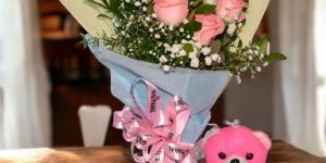 Mini Pink Rose Hand Bouquet
