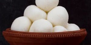 White Rasgulla
