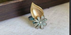 Dual Tone Oxidised Flower Women Rings