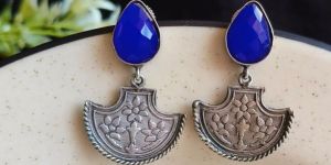 Handcrafted Silver Tone Oxidized Women Dangler Earrings