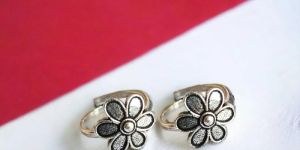 Women Oxidized 925 Plated Silver Toe Ring