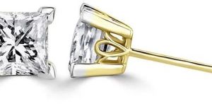 Solitaire Princess Lab Grown Diamond Earring