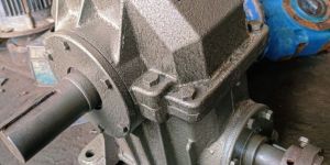 6NU Gearbox 30:1 Ratio Heavy-Duty Industrial Gear Reducer Refurbished