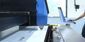 Laser Cutting Machine