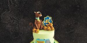 Scooby Doo Shape Cake