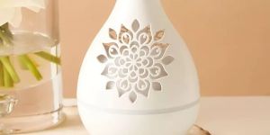 Jasmine Cutwork Aroma Diffuser