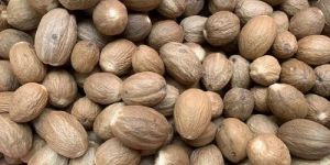 Whole Nutmeg