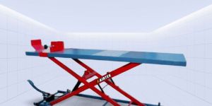 BIKE SERVICE LIFTS (HYDRAULIC AND FOOT OPERATED)