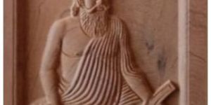 Thiruvalluvar Wooden Statue