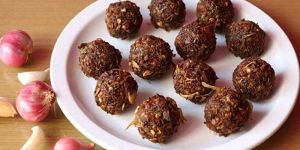 Thalippu Vengaya Vadagam