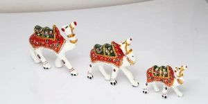 Paper Mache Handcrafted Showpiece Camel