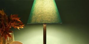 BLACK BASE BLACK ROD CONICAL LAMP SHADE