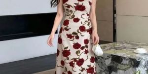 Ladies Rose Printed Dress