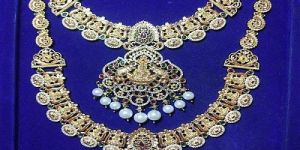 Traditional Gold Plated Pearl Brass Necklace Set