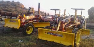 Tractor Grader