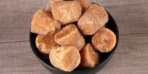 Brown Natural Jaggery