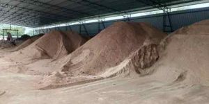 Brown Saw Dust Powder