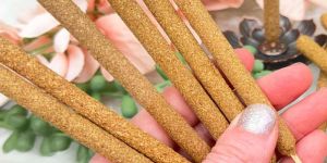 Sandalwood Palo Santo Smudge Incense Sticks