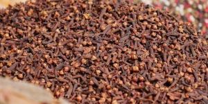 Brown Dried Whole Clove