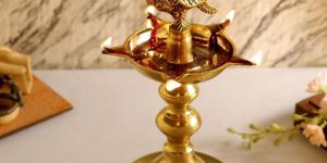 Brass Astha Deep Diffuser