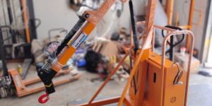 SEMI ELECTRIC FLOOR CRANE