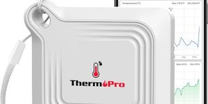 Digital Temperature Humidity Data Logger