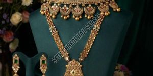 Antique Necklace Set