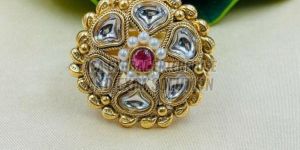 Ladies Brass Round Designer Finger Ring