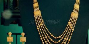 Festive Gold Necklace Set
