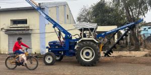 Pole Erection Machine