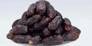 a Grade Black Kalmi Dates