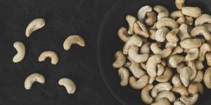 Whole Raw Cashew Nuts