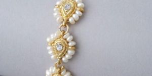 Women Traditional Pearl Bracelet