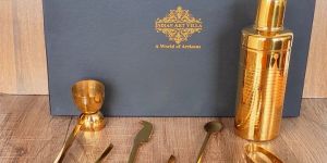 Indian Art Villa S/s Gold Shine Finish 8 Pcs Bar Set