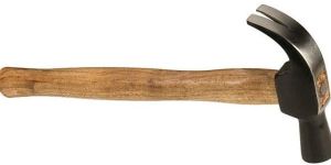 CLAW HAMMER WITH WOODEN HANDLES