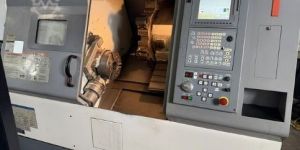 Heavy Duty CNC Lathe Machine
