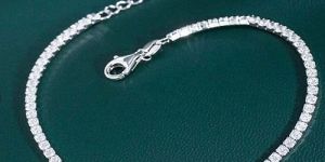 White Gold Heart Shaped and Round Diamond Bracelet