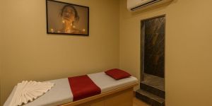 mud wraps bath therapy