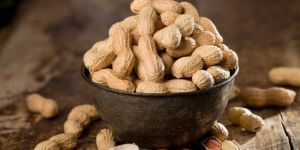 Raw Shelled Peanuts